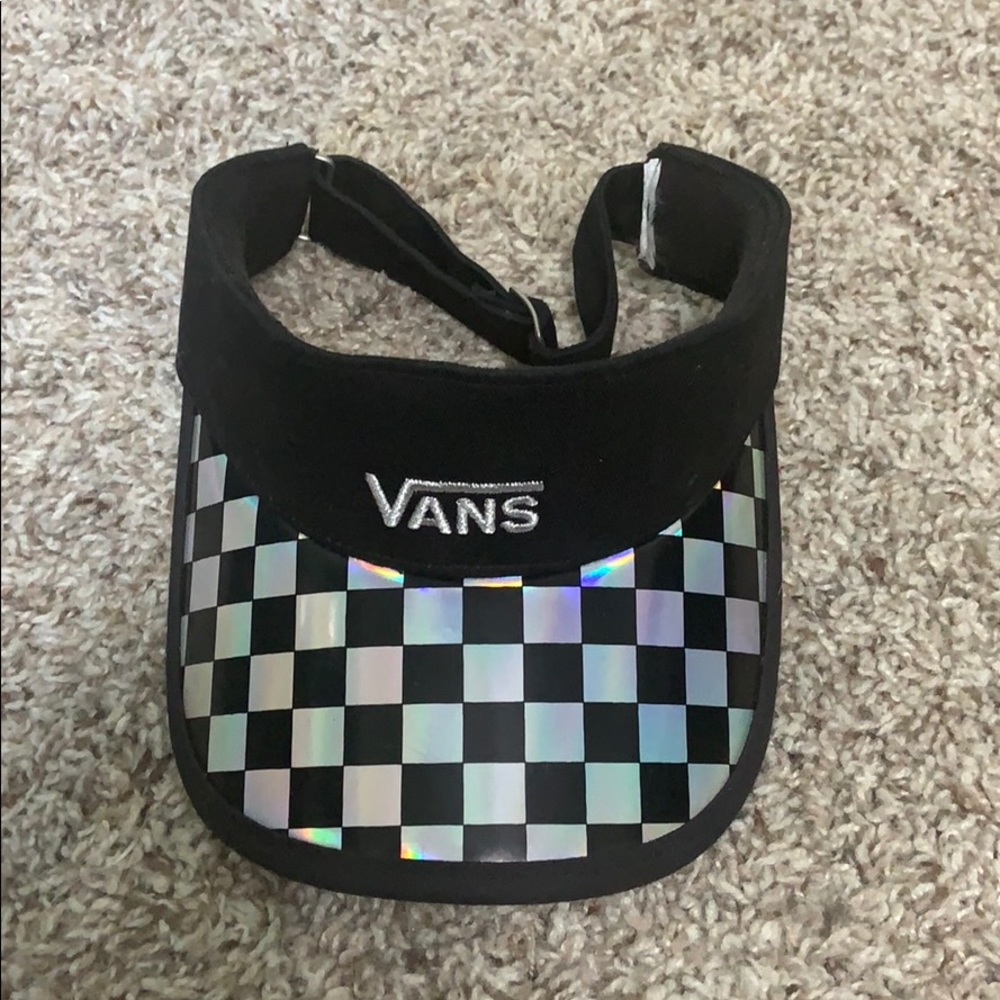Vans visor